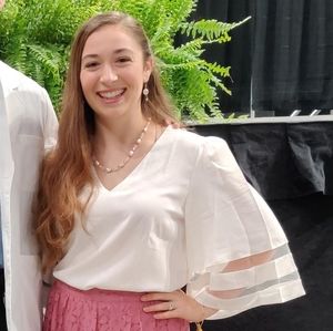 Meet your Posher, Carly